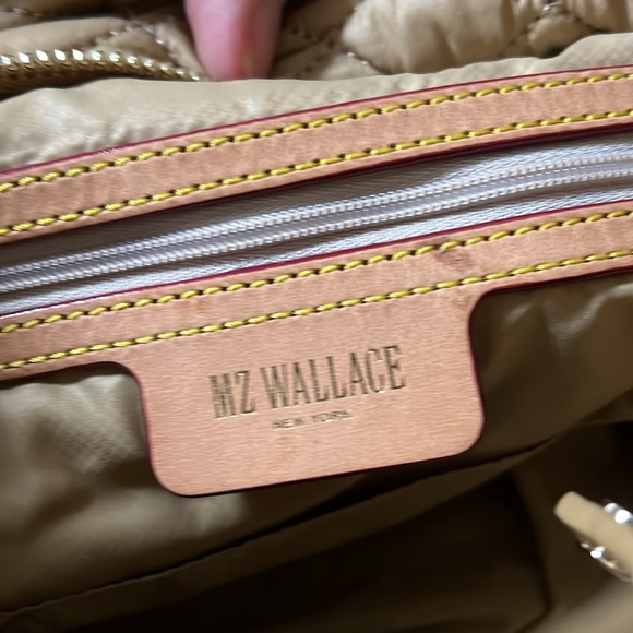 💎EUC💎 MZ Wallace Quilted Crosby Hobo - Picture 9 of 12